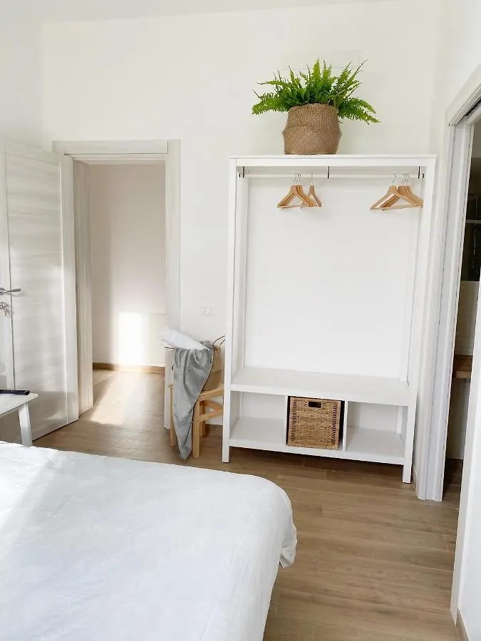 غروسيتو B&B La Locanda Chic 0*,  إيطاليا